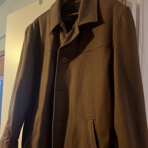 Men’s winter jacket - Picture 1 of 5